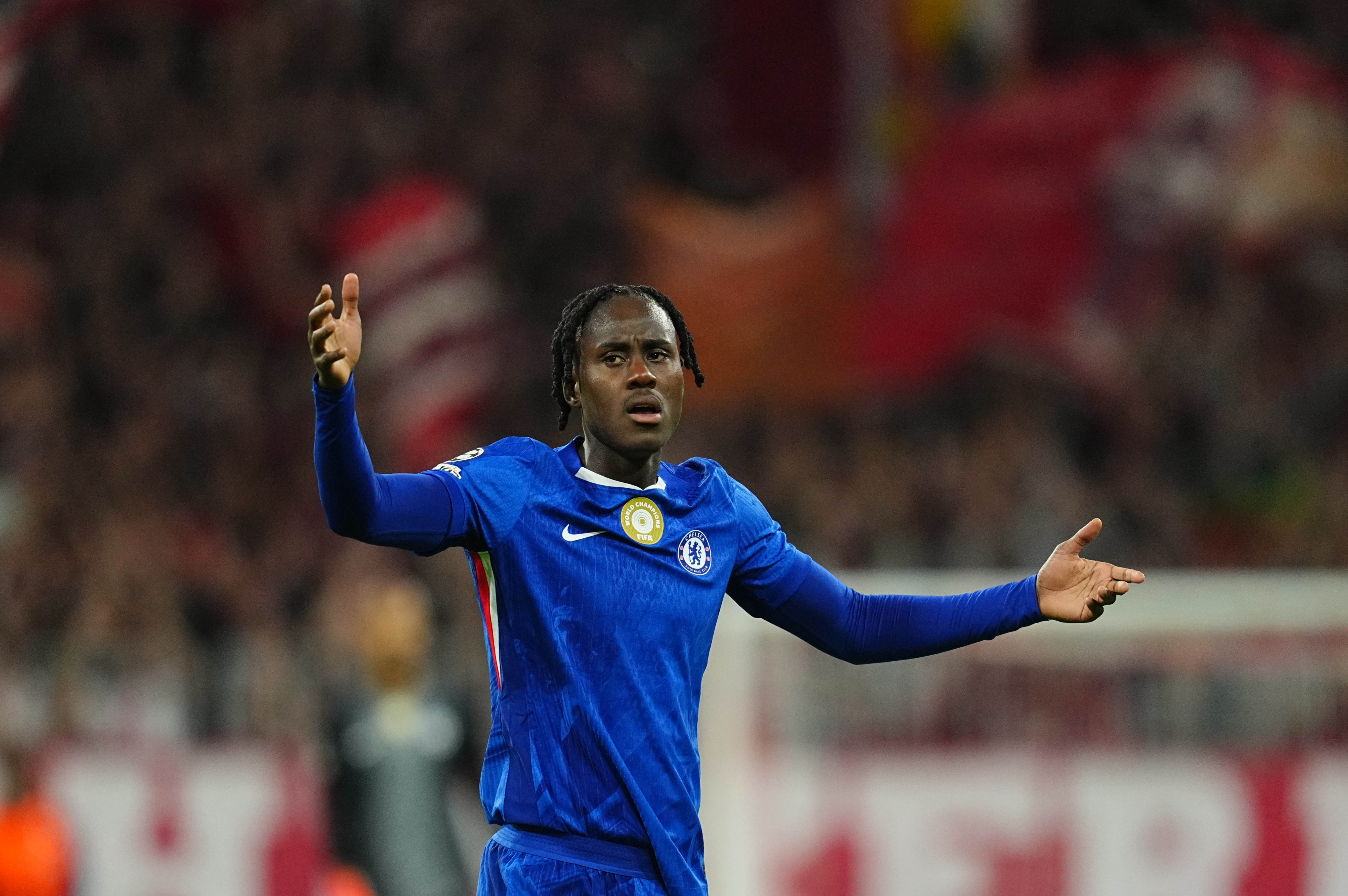 开云体育中心-查洛巴：我们渴望留在欧冠赛场，对阵巴黎至关重要但联赛同样重要